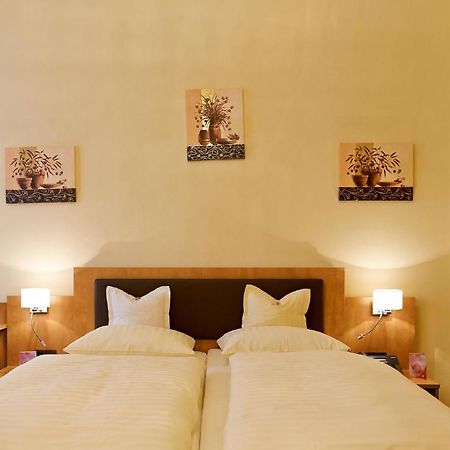 Hotel Carmer 16 Берлин Номер фото